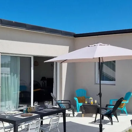 Holiday home Single Storey In Cleder